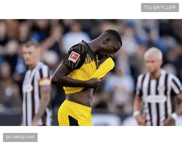 现场报道:诺坎普的宽度让客队多特蒙德在边路防守中疲于奔命